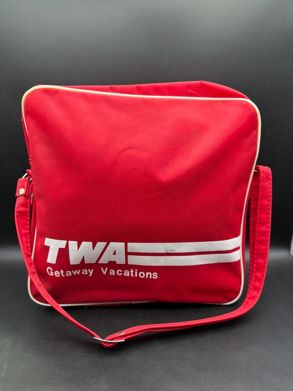 Vintage TWA Getaway Vacations Red Travel Shoulder Bag Airline Promo Carry-On